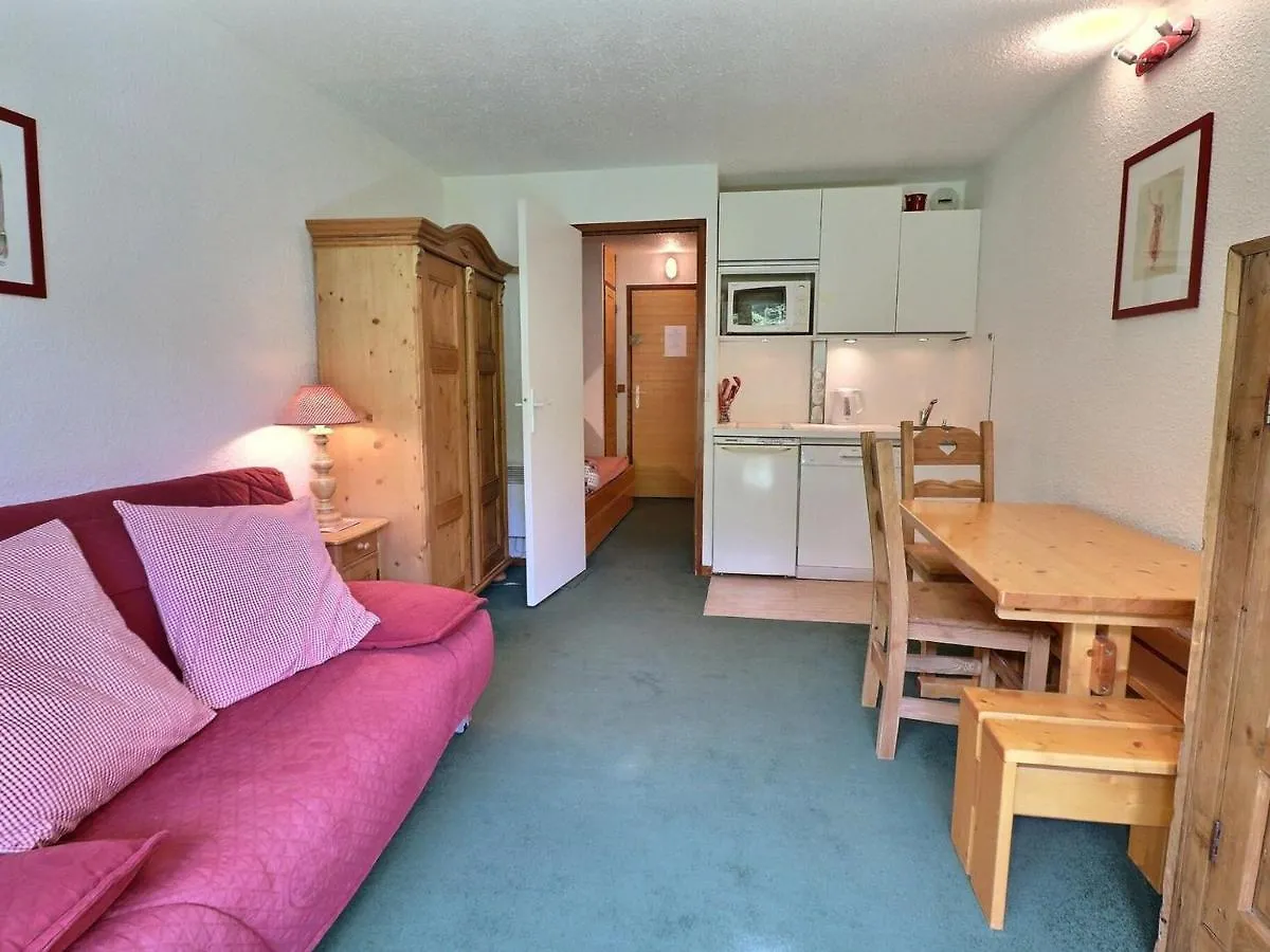 Studio Lumineux Avec Balcon Et Acces Direct Aux Pistes - Fr-1-182-255 Les Allues Apartment