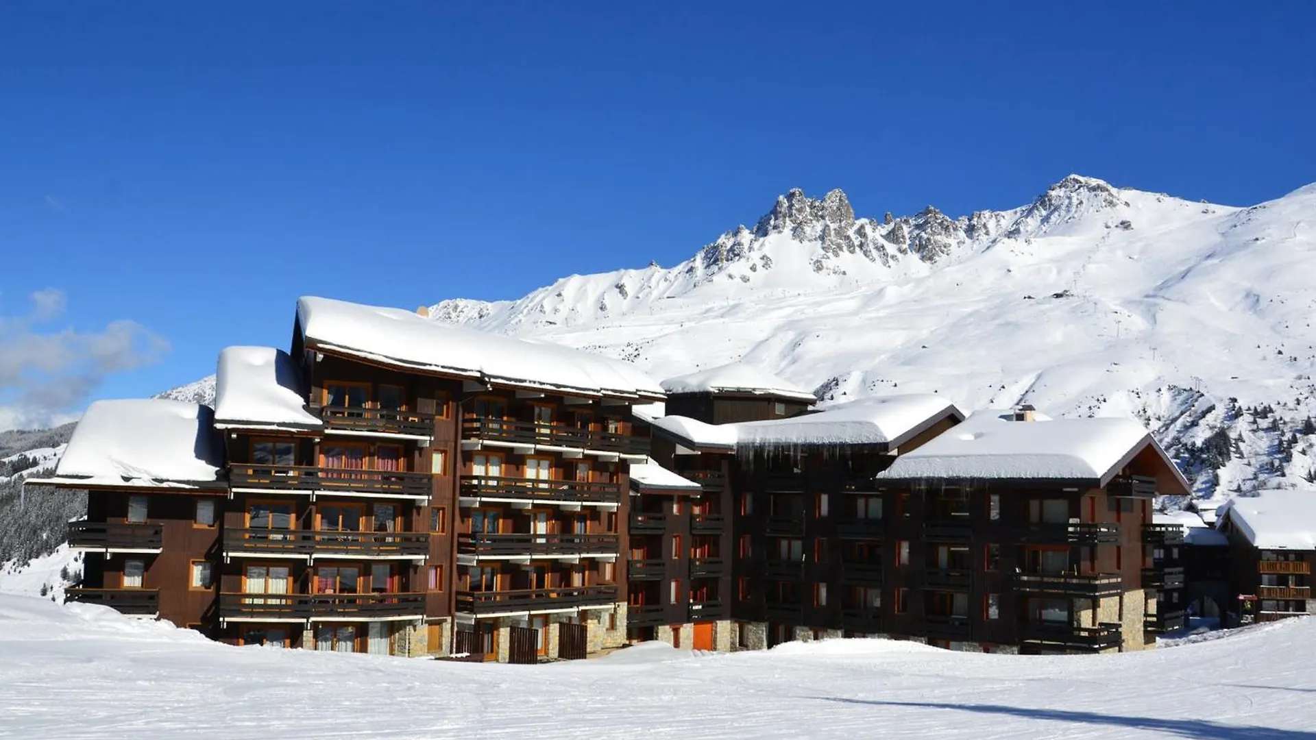 Apartment Studio Lumineux Avec Balcon Et Acces Direct Aux Pistes - Fr-1-182-255 Les Allues France